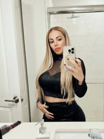 Полина